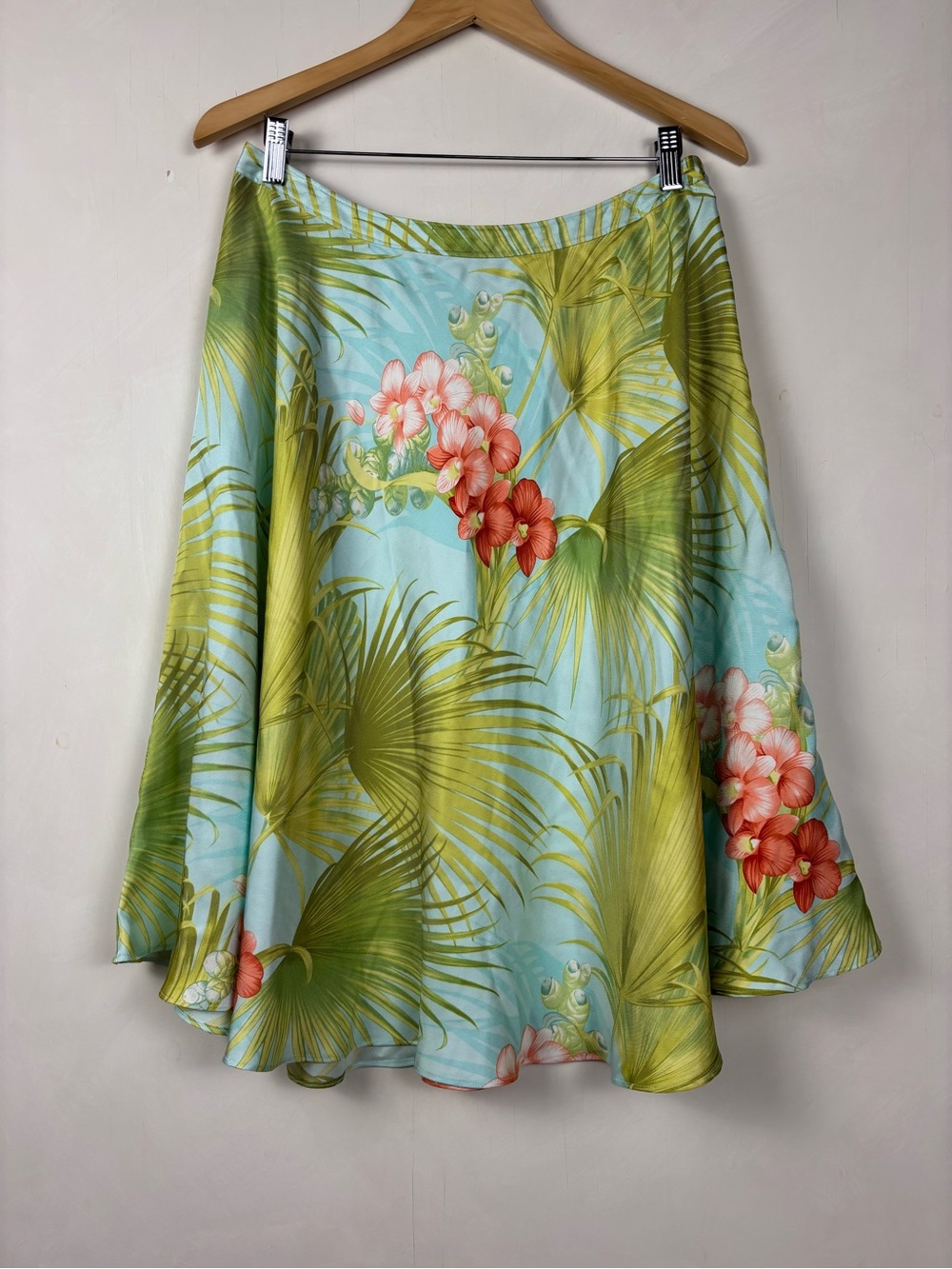 Tommy Bahama Silk Tropical Floral Print Midi Skirt 8 Y2K Resort Coastal Luxe